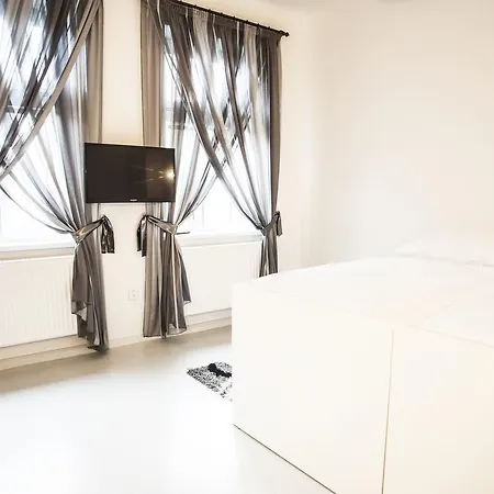 Art-apartments Seifertova Appartement *